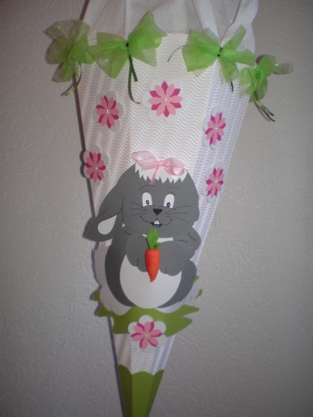 Handgefertigte Schultüte / Zuckertüte - "Hase Rose" - 70cm - 6-eckig